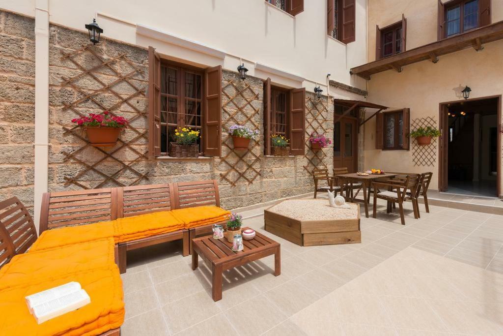 Apartamento The White House Of Rhodes Rhodes City Exterior foto